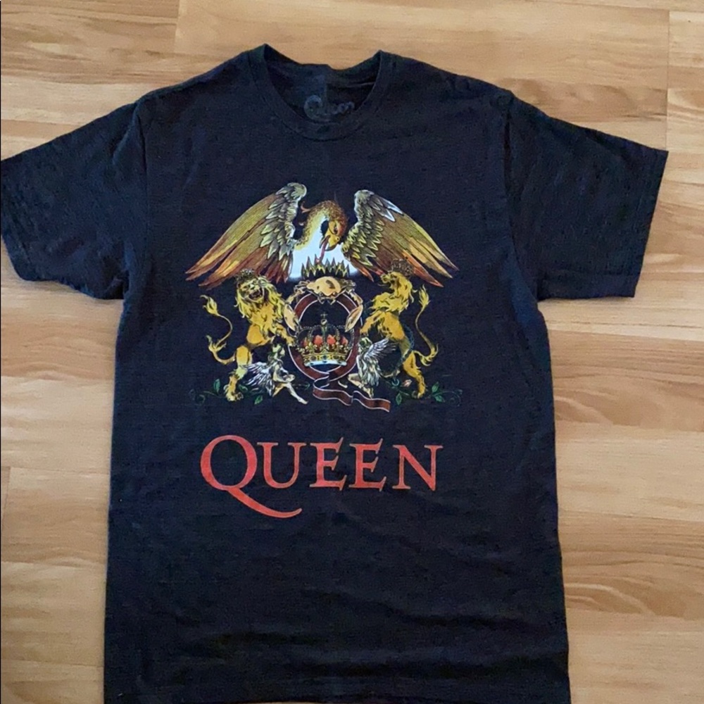 Queen T-shirt